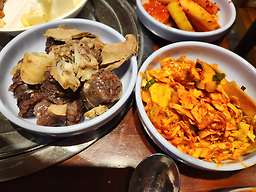 산더미미성돼지국밥 동성로점 2