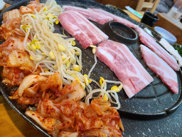 Gangbaksassambap (강박사쌈밥) 1