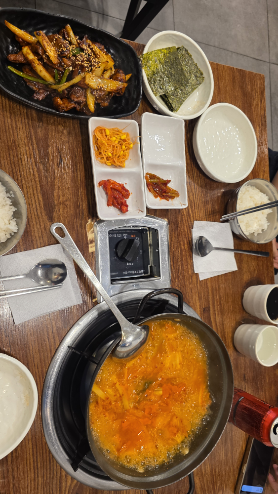 한양김치찌개 서현직영점 사진 2