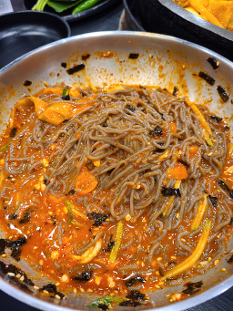 Chuncheonwangdakgalbi (춘천왕닭갈비) 2