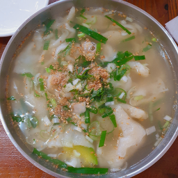 Sinheungbunsik (신흥분식) 1