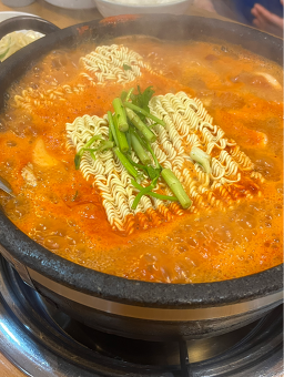 석기정돌솥부대찌개 삼성점 사진 4