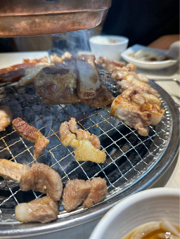명륜진사갈비 마포성산점 대표 사진