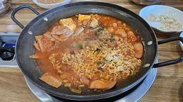 동두천부대찌개 6