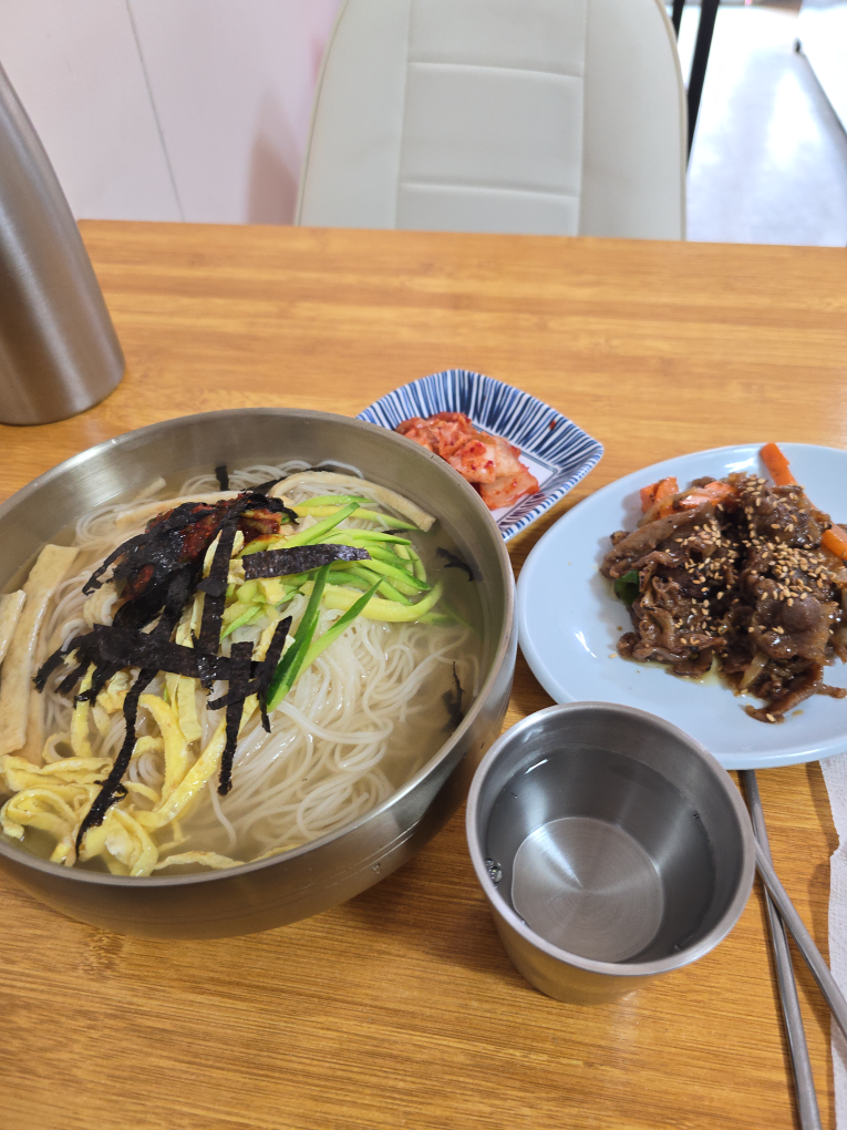 행복한 국수집 4