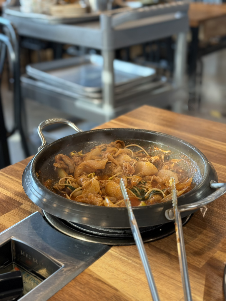 Doljipssambap (돌집쌈밥) 2