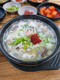 영인산국밥 3
