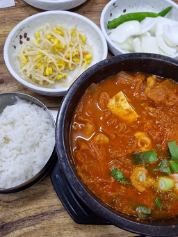 현이네국밥 대표 사진
