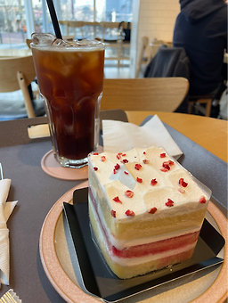 커피앤스쿱 3