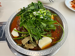 Samsamppyeoguk seongbukdongjeom (삼삼뼈국 성북동점) 3