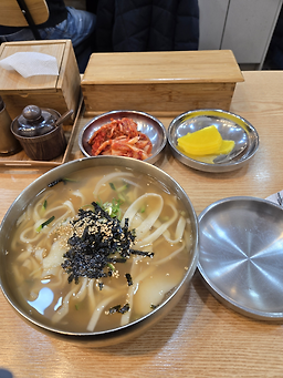 성복동국수집 대표 사진