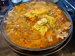 Sinuijubudaejjigae 6