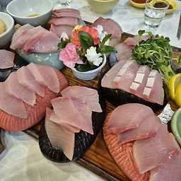 Daebaksusan (대박수산) 1