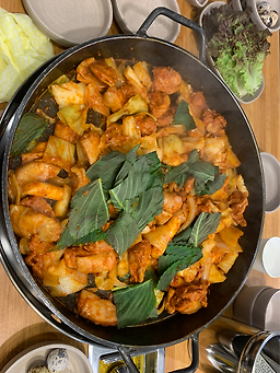 Mangwoldongdakgalbi (망월동닭갈비) 2