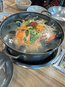 궁중해물칼국수 1