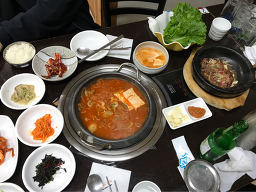 Gimganeheukdwaeji (김가네흑돼지) 2