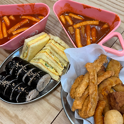 Sinjeontteokboki seogujeom (신전떡볶이 서구점) 3