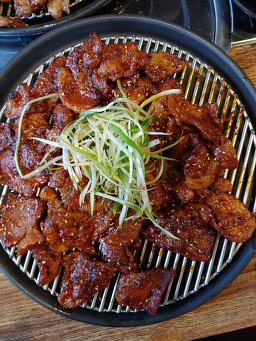 Samchigisangjujeom (삼치기상주점) 2