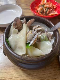 영진네바지락손칼국수 사진 3