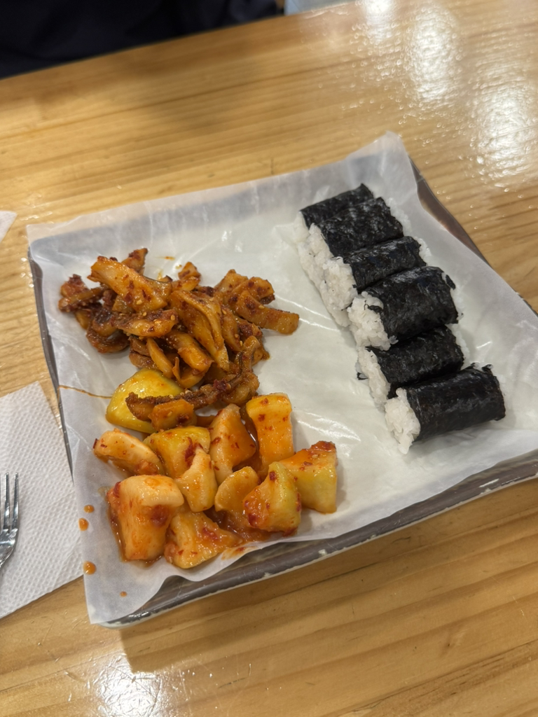 명동충무김밥 대표 사진