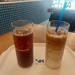 영커피 삼익비치점