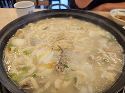 퐁낭오계 대표 사진