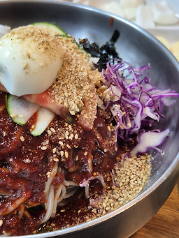 Chuncheondakgalbi (춘천닭갈비) 1