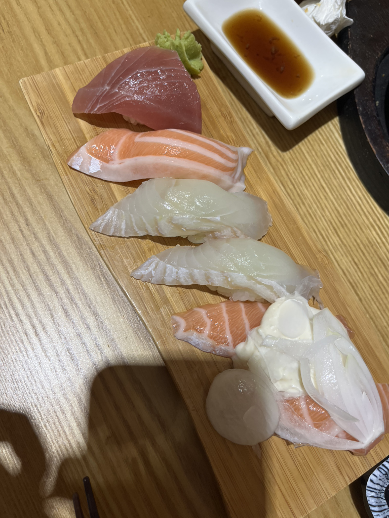 Nurichobapchamchi (누리초밥참치) 1