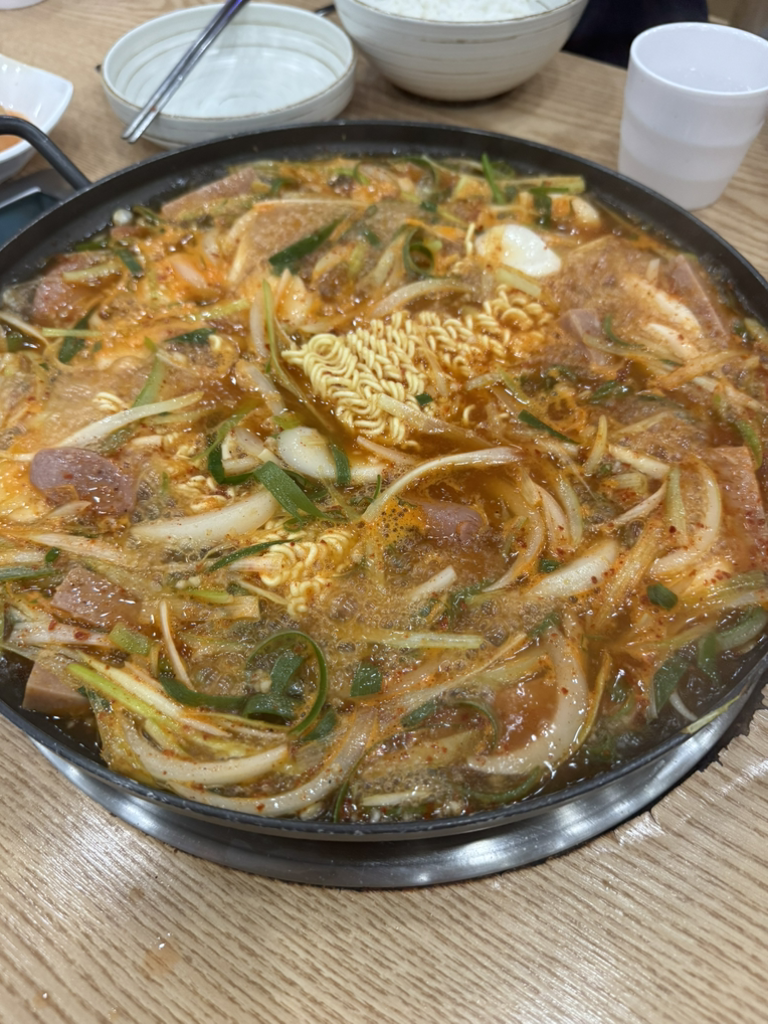 모박사부대찌개 범계점 2