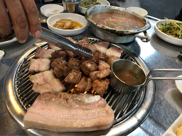 돈사촌 외도점 사진 7
