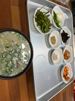 원조통영돼지국밥 1