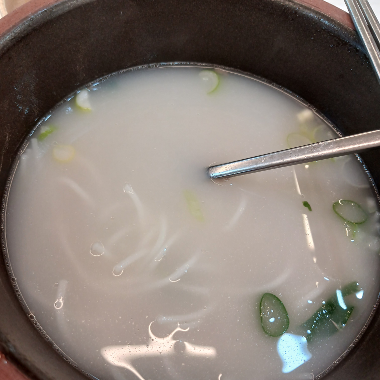 Soguriseolreongtang (소구리설렁탕) 2