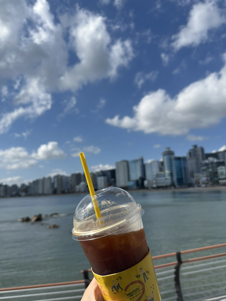 메가MGC커피 광안역점