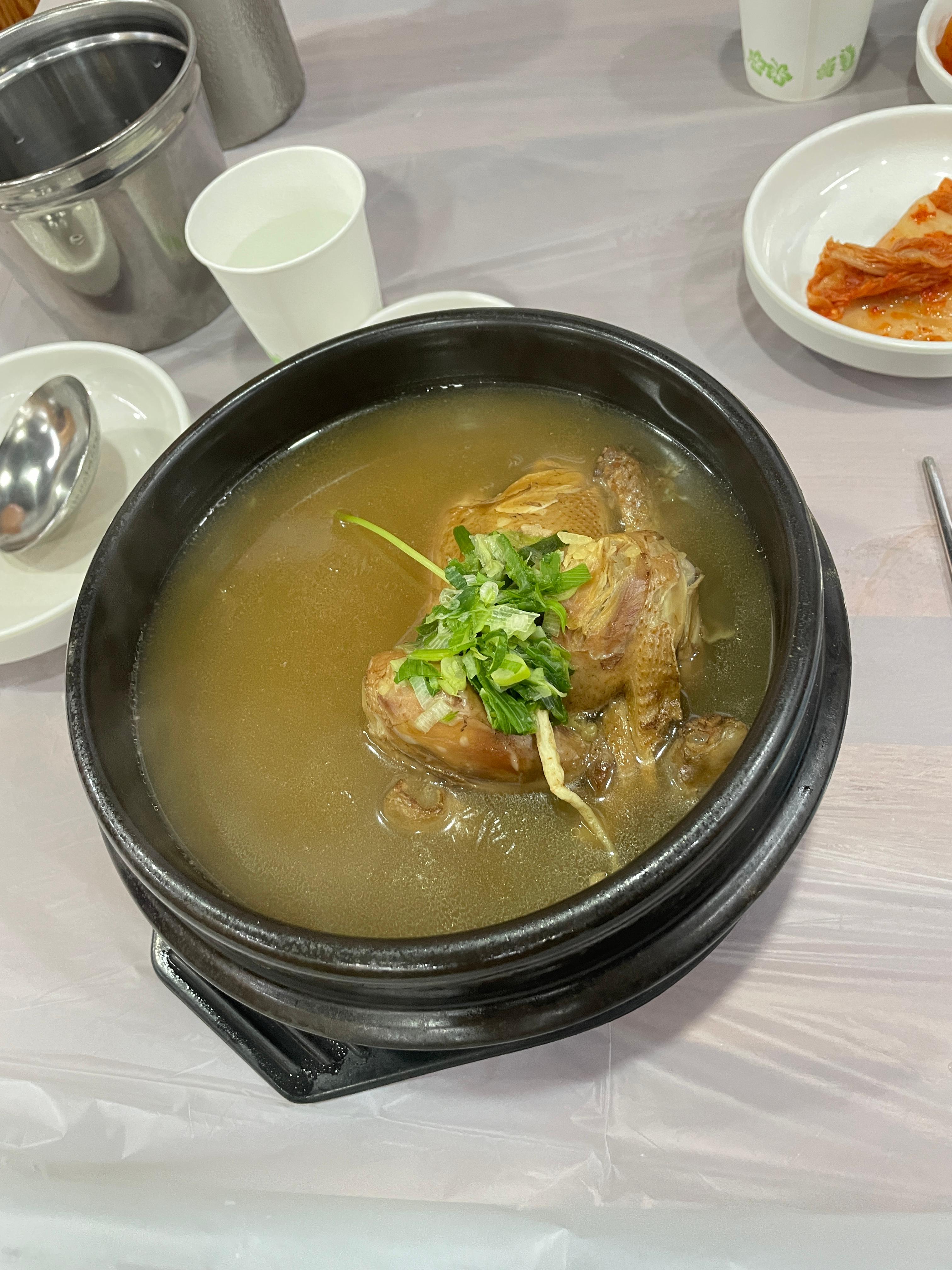 Dolsanchamotdak (돌산참옻닭) 3
