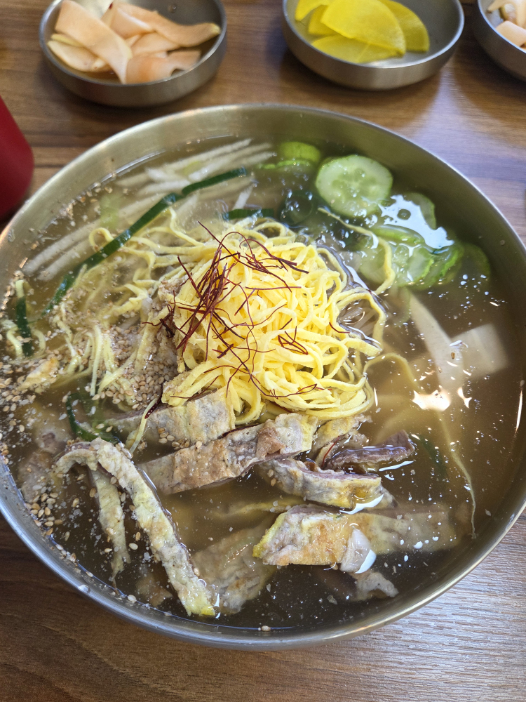 Bakgunjajinjunaengmyeon (박군자진주냉면) 1