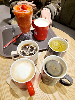 할리스 연트럴파크점 사진 2
