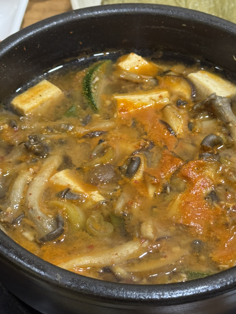 Geumosanpungcheonminmuljangeo (금오산풍천민물장어) 1