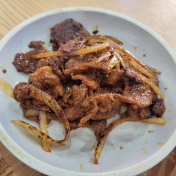 엄마손돼지불백 6