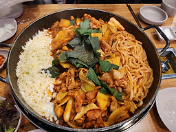 Mangwoldongdakgalbi 6