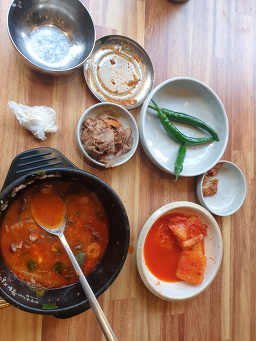 Jejueunhuinehaejangguk 5