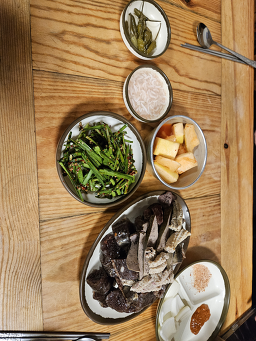 Daepungyetnalsundae (대풍옛날순대) 3