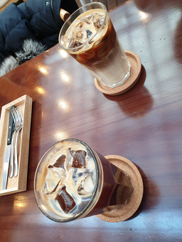 살리다 대표 사진