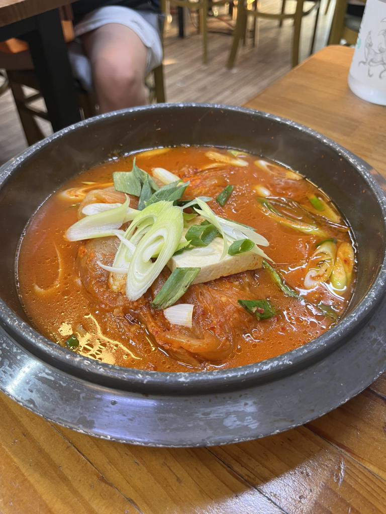참숯꺼먹돼지 1