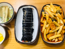 Hongcheontteokboki (홍천떡볶이) 1