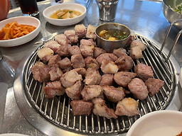 꽃돼지연탄구이 사진 5