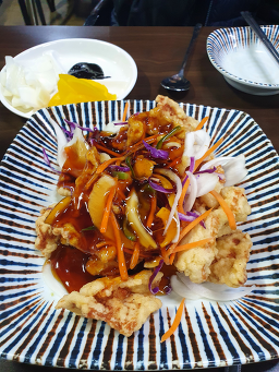 Oneuleunjjamppongttaenggineunnal (오늘은짬뽕땡기는날) 1