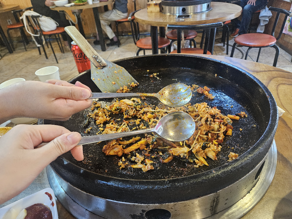 Myeonggachuncheondakgalbi (명가춘천닭갈비) 3