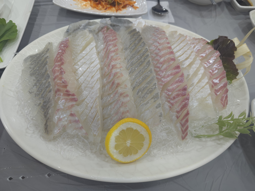 무진장횟집 10
