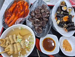 삼팔사구분식 본점 7