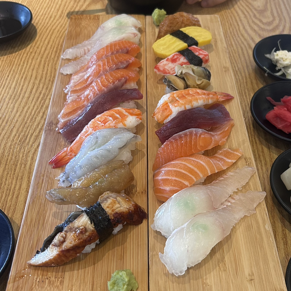 Chobapmaeul (초밥마을) 1